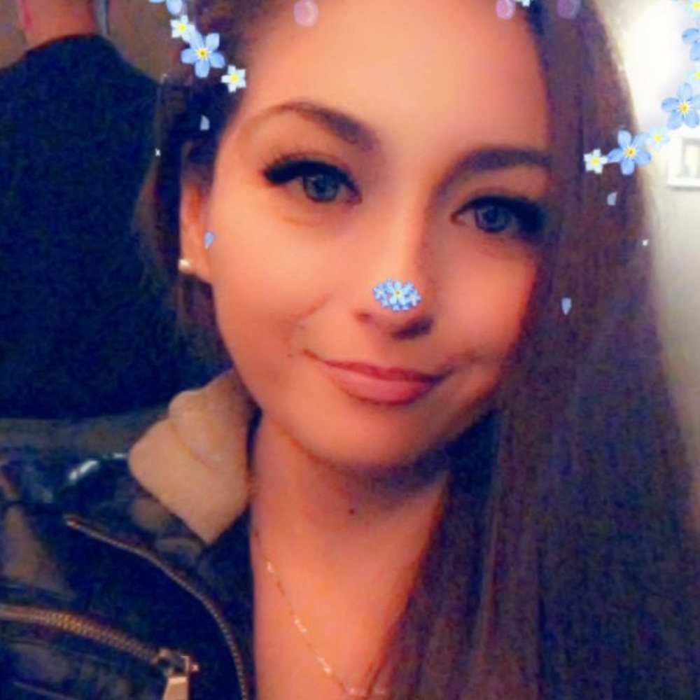 Meet your Posher, Blanca